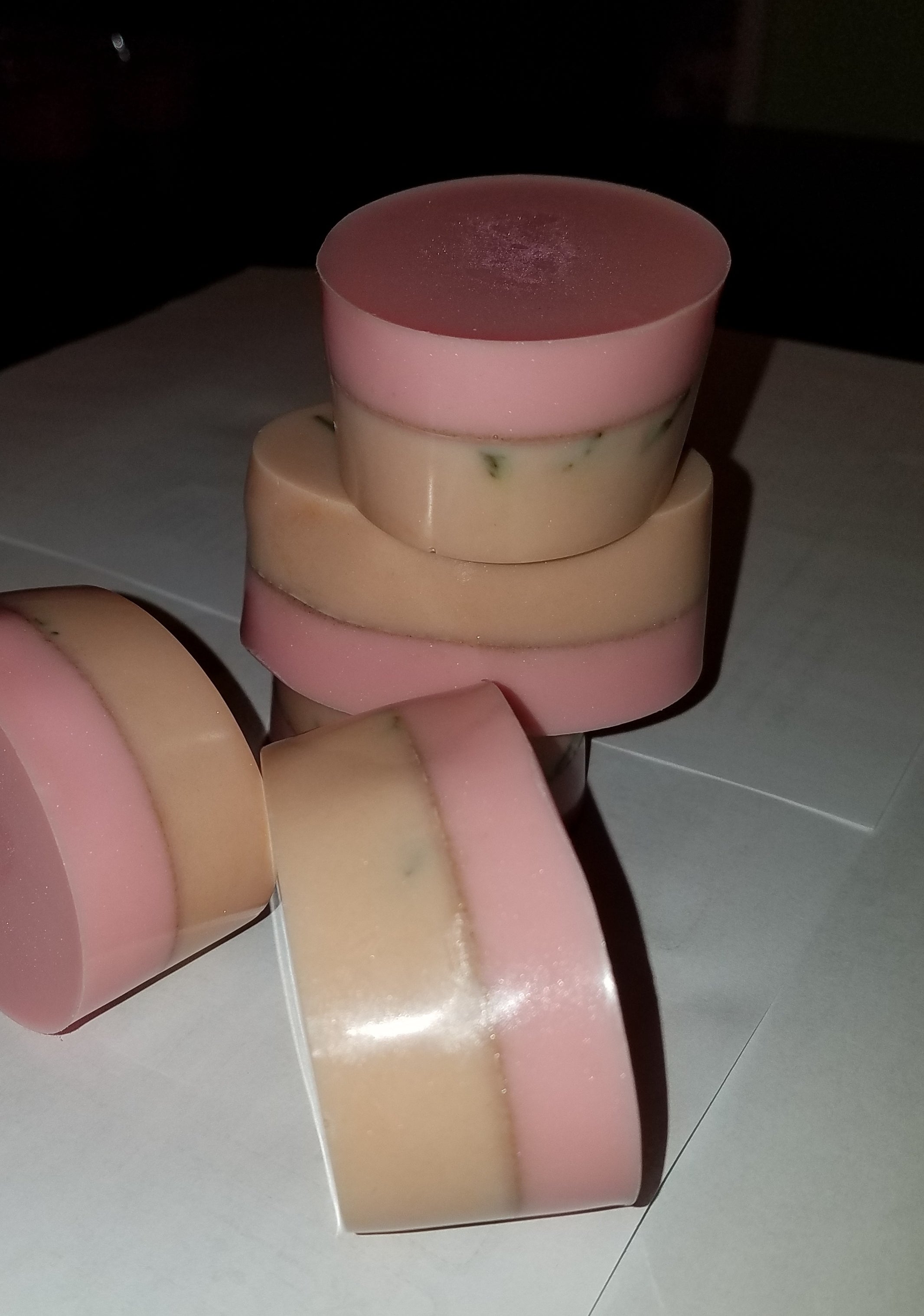 Grapefruit Nettle Leaf Face Soap - Beyond Beauty Bliss